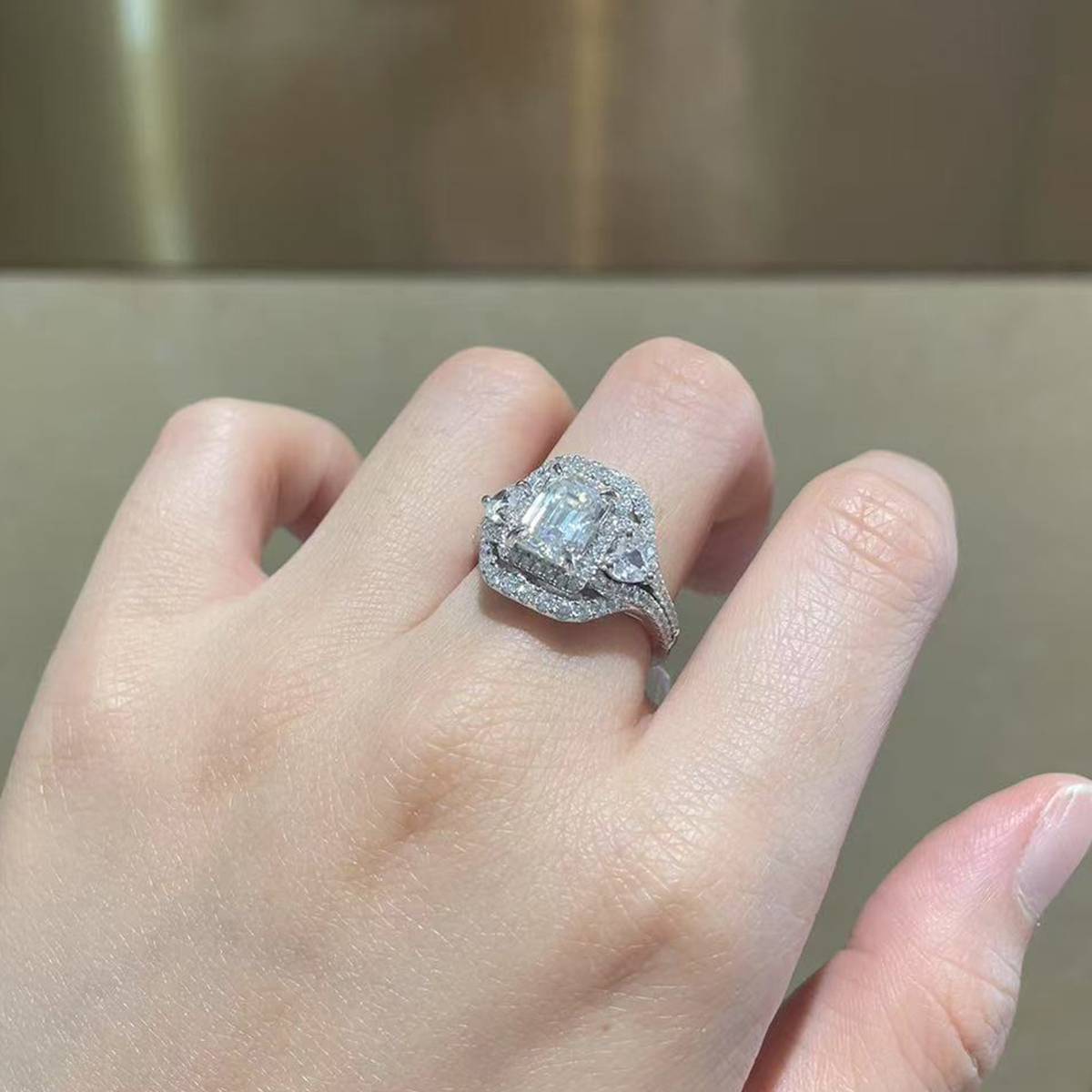 Light luxury surround set rectangular diamond women's ring S925 silver plated platinum custom selection Side Stone Moissanite 1.0ct/Side Stone Cubic Zirconia